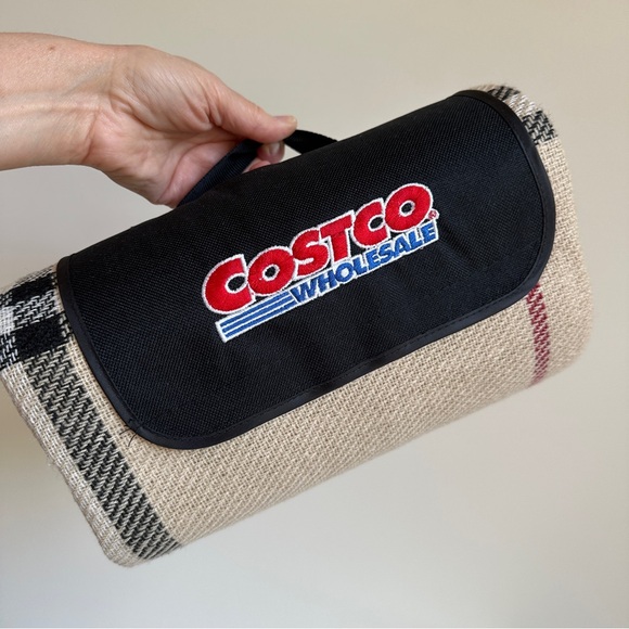 Costco Other - NWOT Costco Packable Outdoor Picnic Blanket Tan Black Red Plaid Nova Check